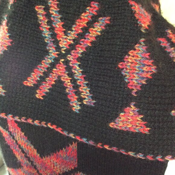 Boho tribal intarsia reversible knitted vest, size M? - Picture 6 of 13